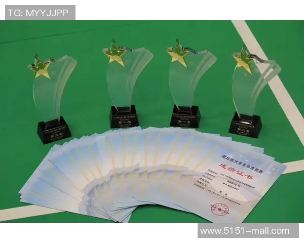 武汉羽毛球队与成都羽毛球队赛后技术分析与战术总结